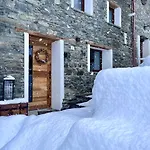 Little Wild House *