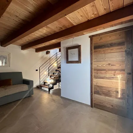 펜션 Little Wild House