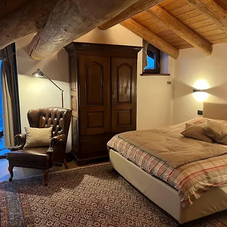 Little Wild House 펜션 *